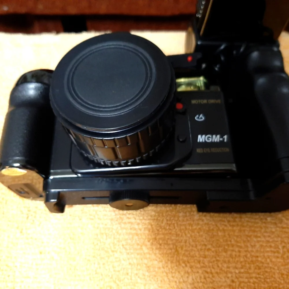 35 mm. Cammera